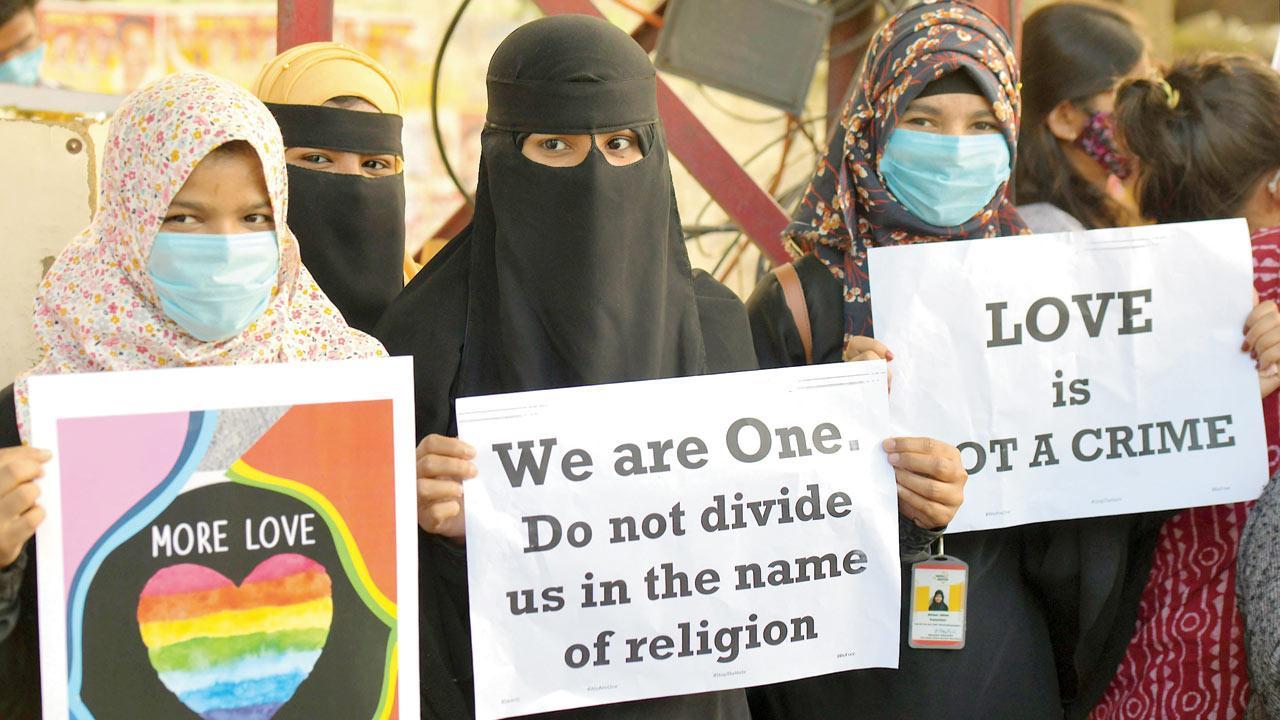 MP cabinet gives nod for Bill against 'love jihad'