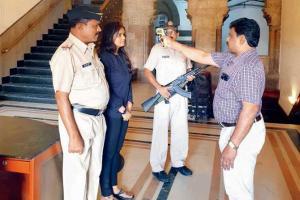 No jeans or t-shirt; wear formals: Maharashtra government to staff