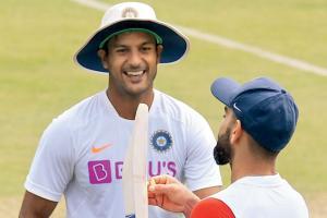 Skipper Virat Kohli turns coach to assist Mayank Agarwal in nets