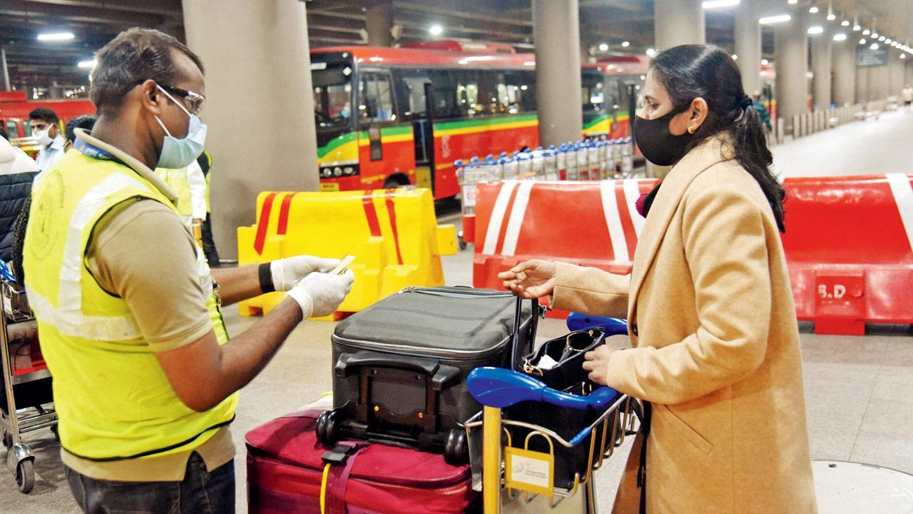 COVID-19 in Mumbai: BMC identifies 1,500 old passengers for testing