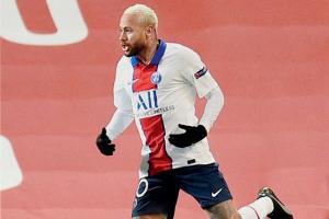 CL: PSG's Neymar reins in Red Devils 