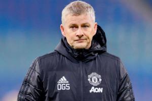 Solskjaer hails United after difficult win