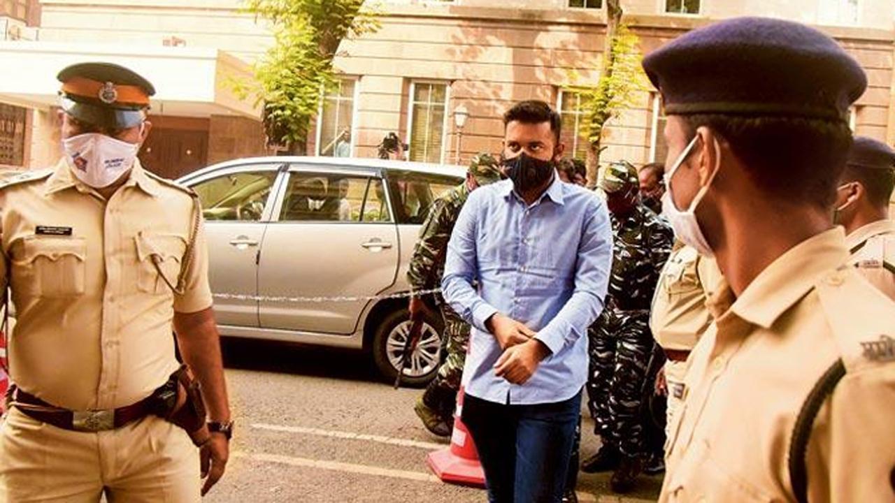 Pratap Sarnaik evades ED summons in money laundering case