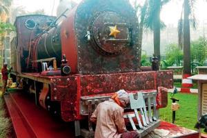 Mumbai: Western Railway caught between closure and preservation