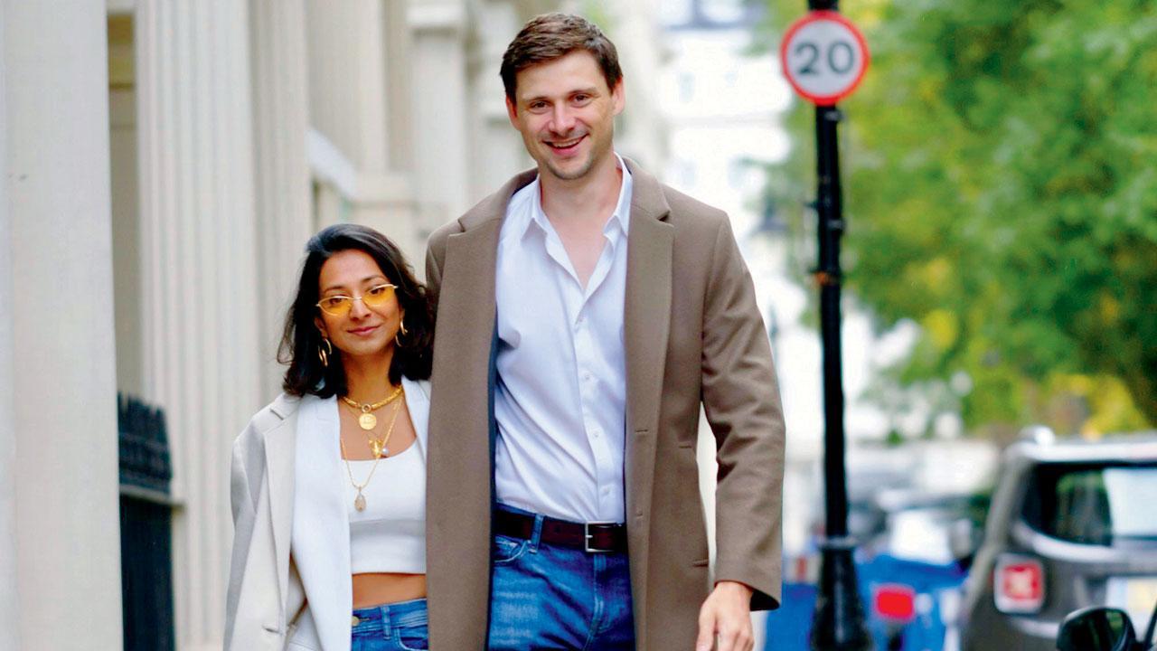 A pandemic wedding! Couple walks down the aisle in casual clothes 