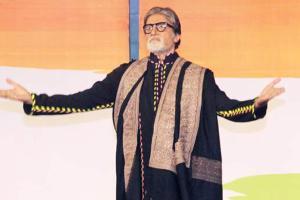 Big B reminisces about 'innocence of youth' with a throwback picture