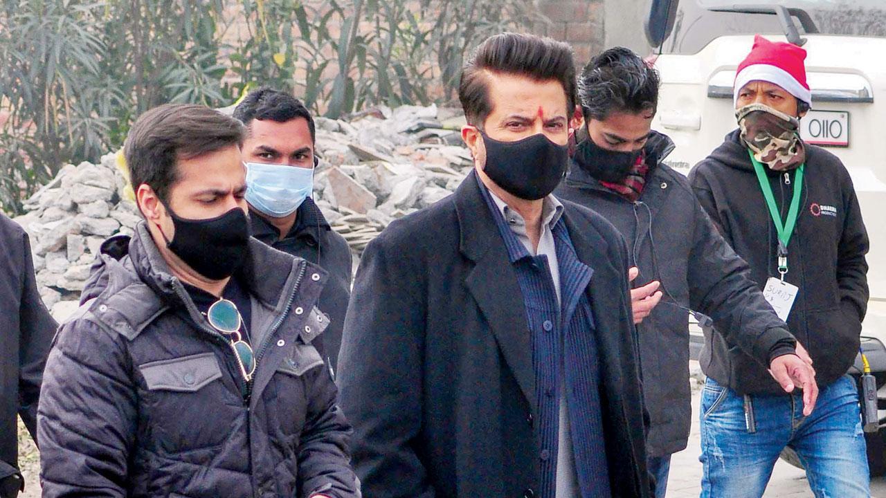 Anil Kapoor heads for a brisk walk as he skips the workout