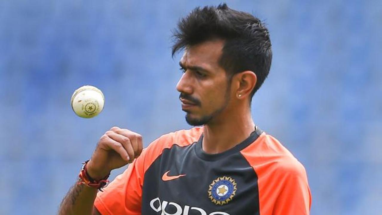 #DhanaSaidYuz: Yuzvendra Chahal ties knot with choreographer Dhanashree; shares picture