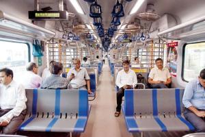 Mumbai: Commuters fume at Central Railway's AC local plan