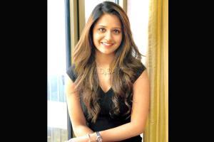 Dipika Pallikal's trouble started with Dinesh Karthik's smile. See post