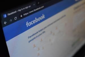 FB to directly alert users who share, comment on fake COVID-19 posts