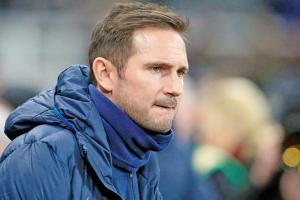 EPL: Frank Lampard downplays Chelsea's title talk after Everton loss