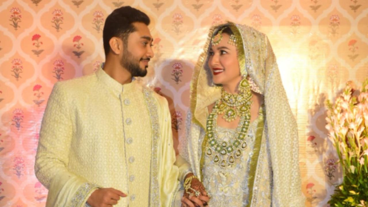 Gauahar also shared her first look as a bride a few hours after the wedding. 