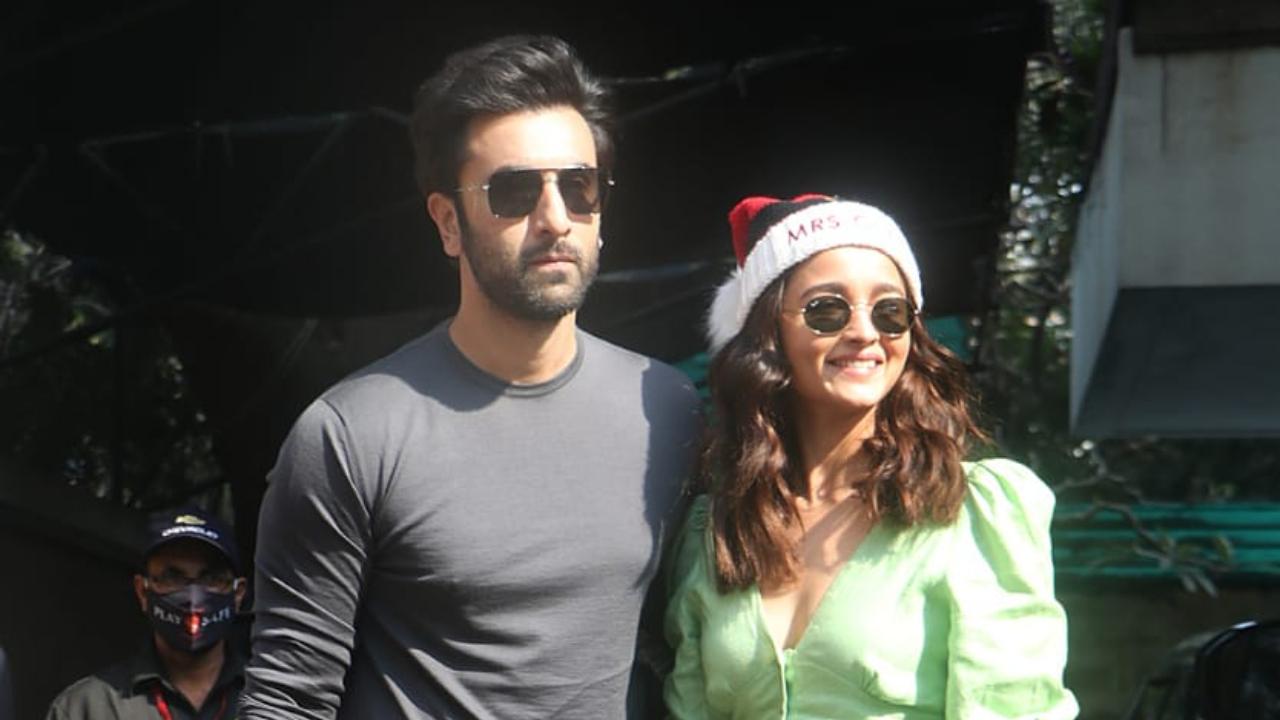 Alia Bhatt accompanied beau Ranbir Kapoor for the Kapoors' Christmas lunch. Recently, Ranbir admitted his relationship with the Raazi actress. Kapoor said, 