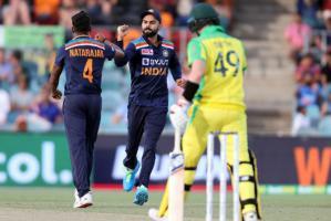 IND vs AUS 3rd ODI: Natarajan shows 'character' on international debut