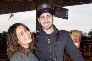 Neha Kakkar and husband Rohanpreet Singh expecting their first child?