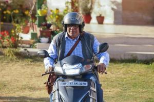 Hungama 2: Here's how a two-wheeler gave Paresh Rawal a hard time