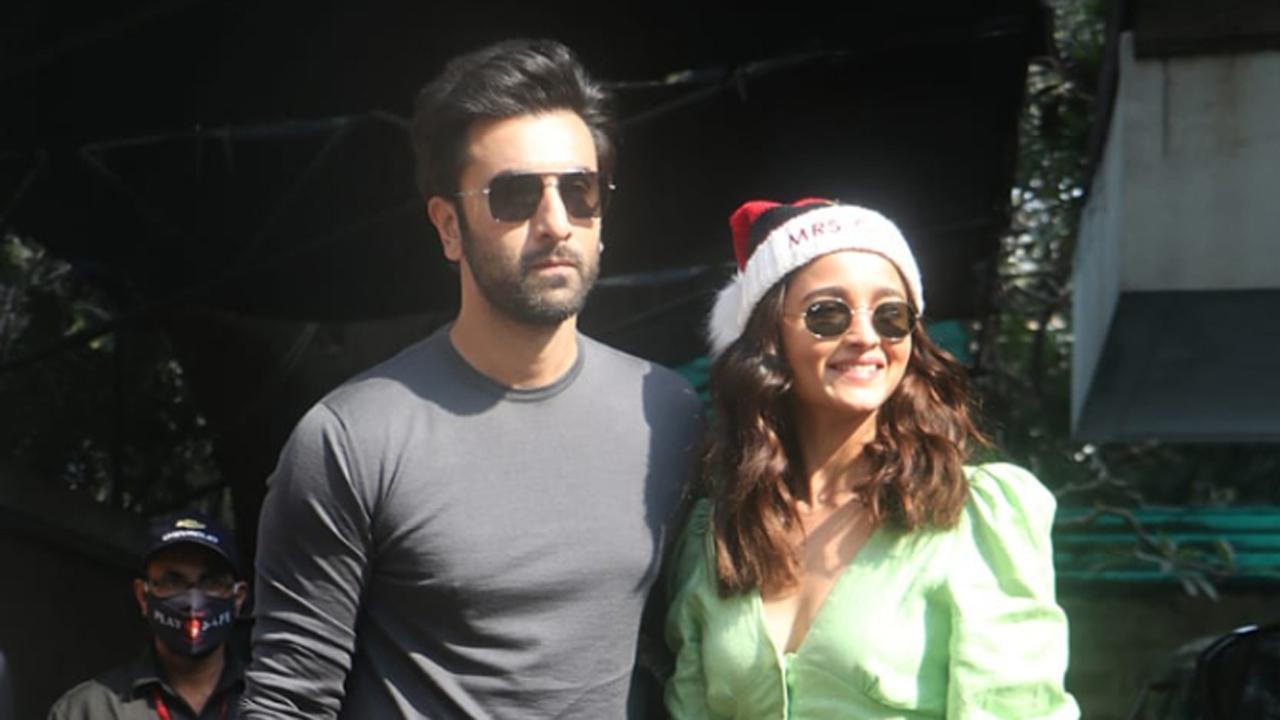 Inside Photo: Can you spot Ranbir Kapoor in Alia Bhatt's latest Instagram post?
