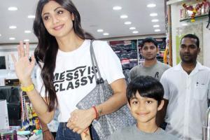 Shilpa Shetty is Christmas ready, decorates tree with son Viaan