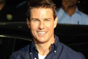 Tom Cruise loses his cool at crew for ignoring COVID-19 norms