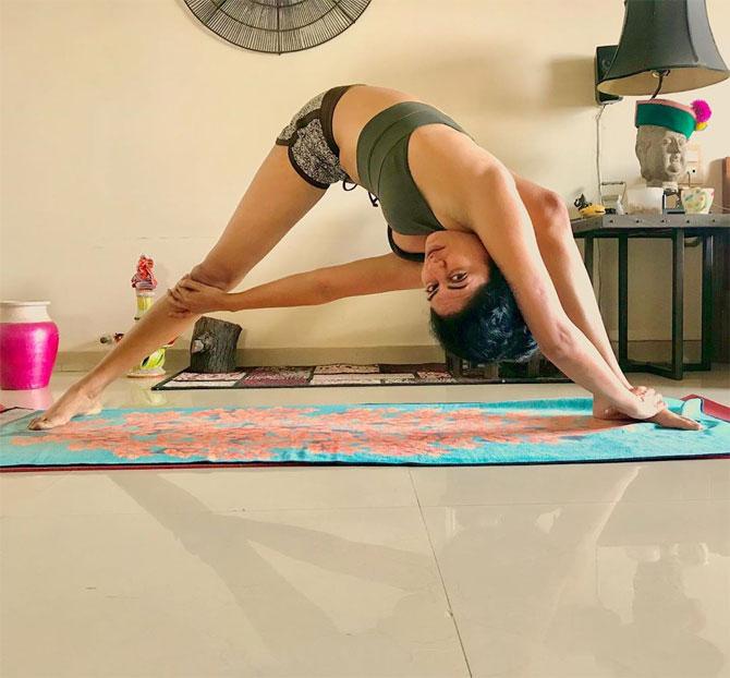 Yoga has helped Kavita Kaushik, in terms of physical as well as mental health as well. She told in an interview with mid-day, 