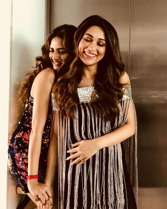 As Mimi Chakraborty turned 31, Nusrat shared throwback pictures with her bestie and wrote, 