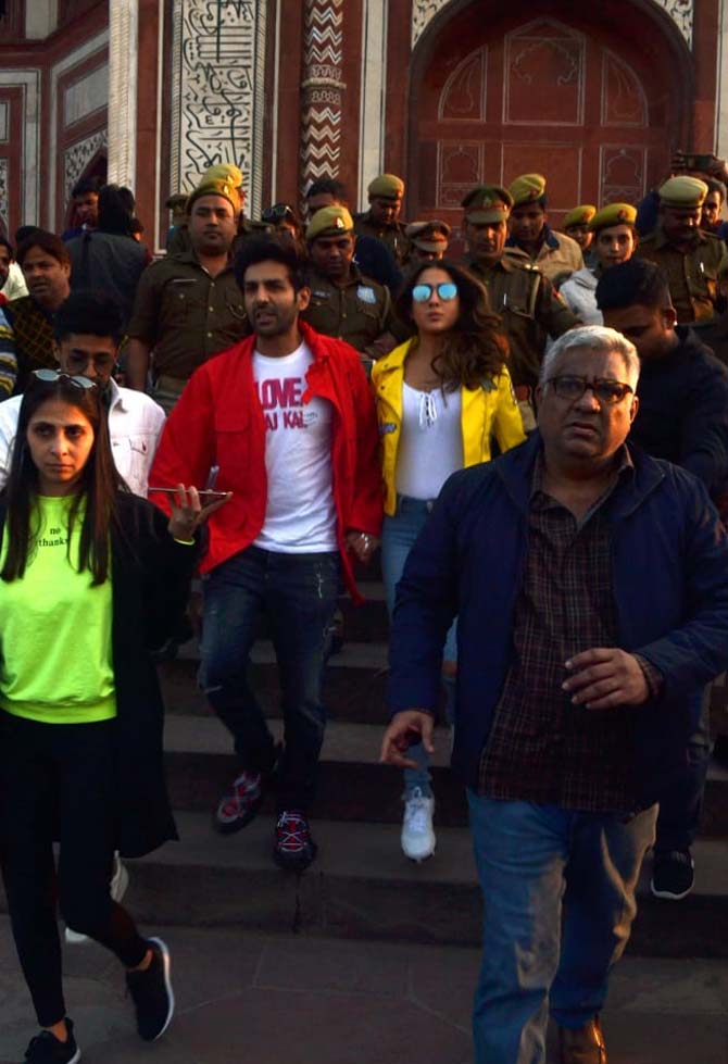 Kartik Aaryan and Sara Ali Khan are gearing up for the release of their upcoming film, Love Aaj Kal, a love story based in two time periods. And what better place than the symbol of love, The Taj Mahal, to promote the film? Here's the duo heading towards one of the seven wonders of the world in Agra. All Pictures Courtesy: Pallav Paliwal