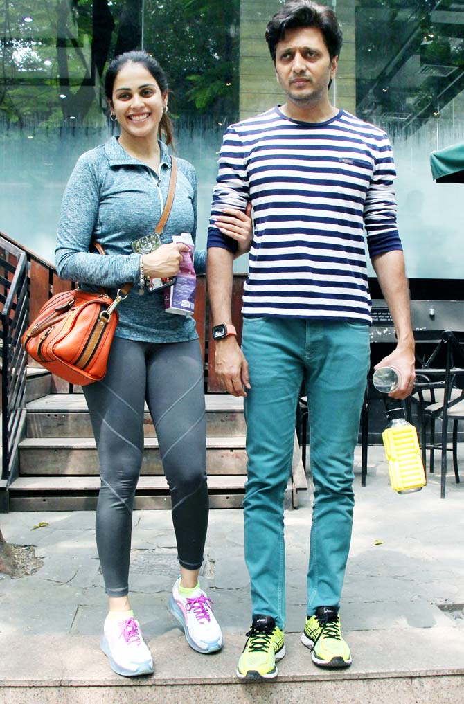 Bollywood's star couple, Riteish Deshmukh and Genelia Deshmukh were clicked chilling out together. On the work front Riteish will be next seen in Baaghi 3. He will play the role of Tiger Shroff's brother in the action drama. The film also stars Shraddha Kapoor in the lead role. Baaghi 3 is set to release on March 6, 2020.