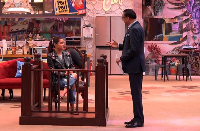 The first one to face the wrath was Rashami Desai. The first allegation was that Rashami took a backseat in the show post-Arhaan's eviction. Rashami reacted by saying that she had no clue about Arhaan's marriage and kid and she felt that she was emotionally used. He also took a dig at Rashami's relationship with Sidharth and dug deeper to ask her about their issues.