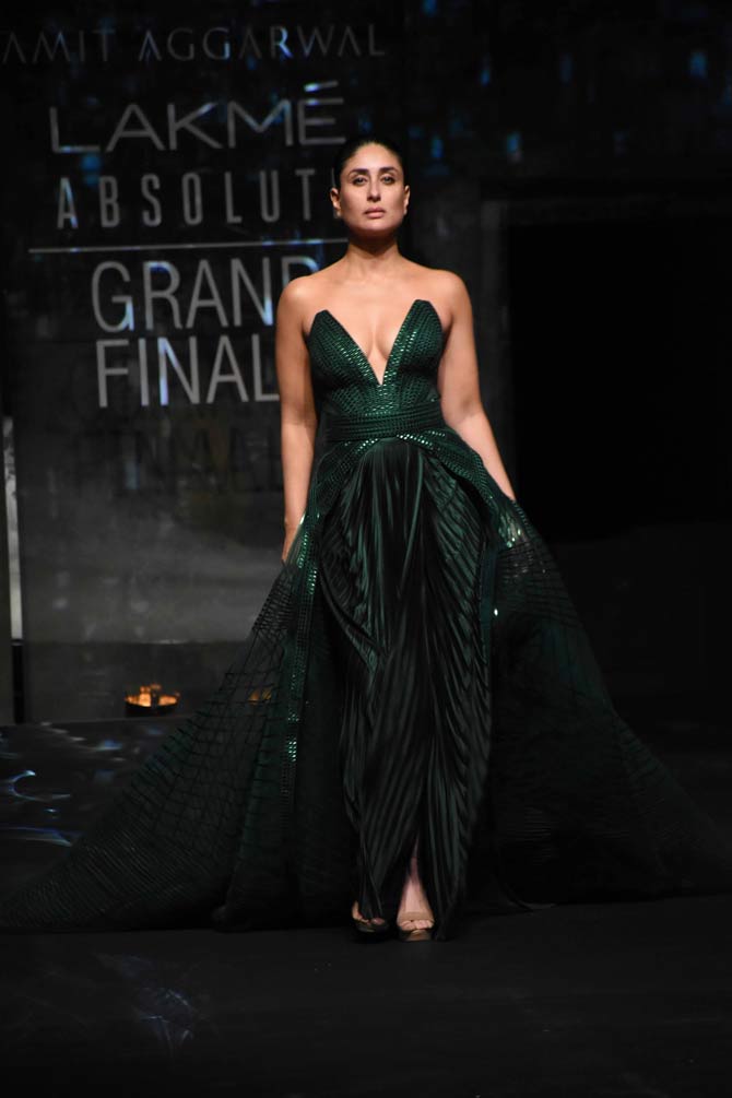 Kareena Kapoor Khan looked resplendent in a bright green shimmery, off-shoulder, gown with a deep plunging neckline and flowy silhouette as she walked for ace couturier Amit Aggarwal on Day 5 of Lakme Fashion Week Summer/Resort 2020. (All photos/Yogen Shah)
