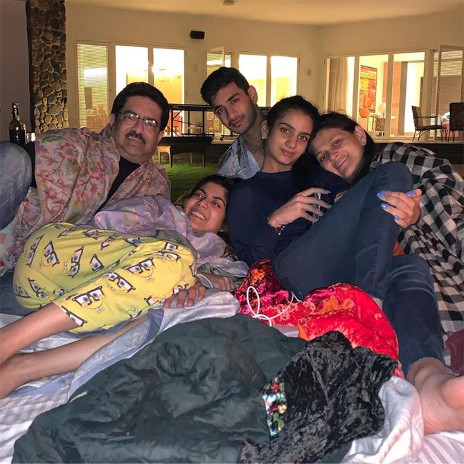 In photo: Ananya Birla welcomes New Year 2020 with a candid picture of the Birla family bonding over the New Year celebrations.
