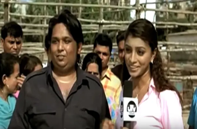 Well, this scene from A Wednesday, featuring Deepal Shaw and Snehal Dabi has separate fan followers altogether.