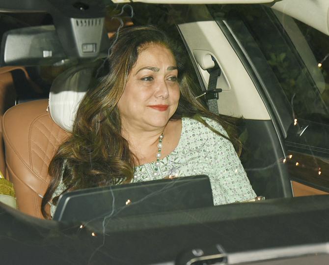 Recently, business tycoon Anil Ambani and wife Tina Ambani were spotted at Armaan Jain's mehendi ceremony which was attended by a host of Bollywood celebrities including Karisma Kapoor, Tara Sutaria, Shweta Bachchan Nanda, Babita Kapoor, Randhir Kapoor, Rajiv Kapoor among others.