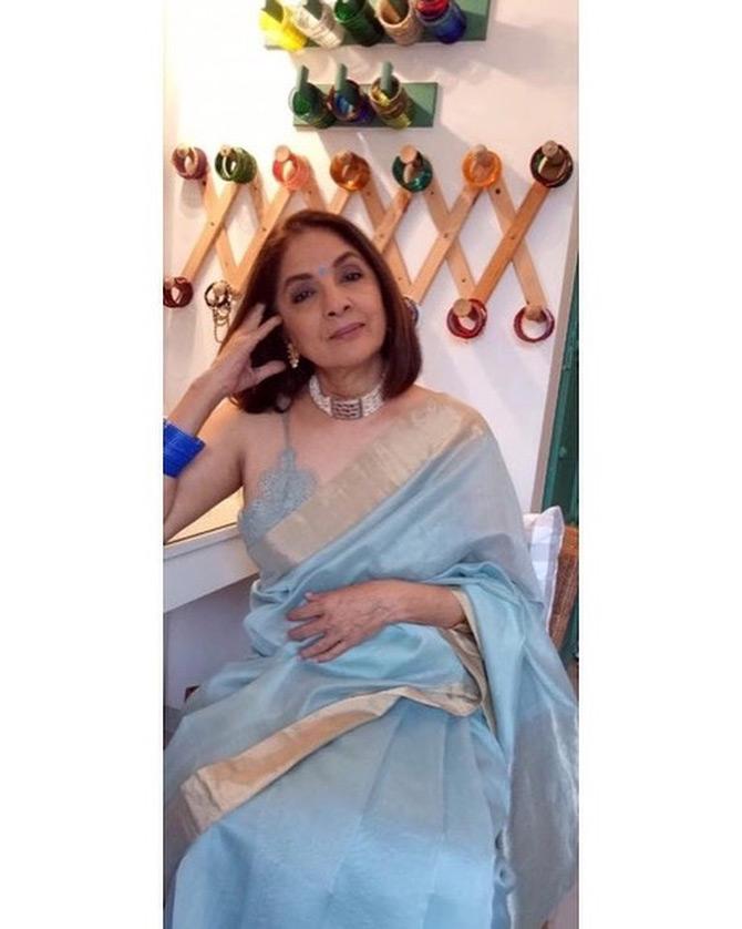 Be it frocks or saris, Neena Gupta has a way of making every outfit work for her. She has the flair to carry off whatever she wears; we're sure daughter Masaba must be so proud of mummy!