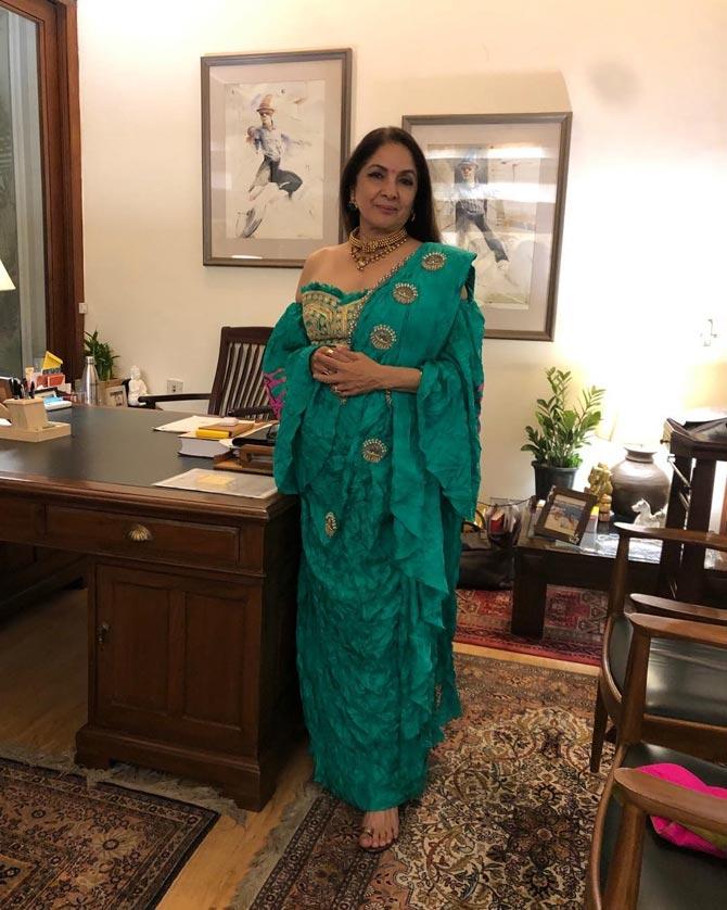 In recent times, Neena Gupta has taken to sharing fabulous photos of herself on social media that have got the fashion world applauding her for her bold and chic choices. The brilliant actress tends to model some of daughter Masaba's clothes, too, sometimes captioning the photos in the most hilarious ways!
Pictured: Neena in a Masaba Gupta ensemble. She captioned this photo: 