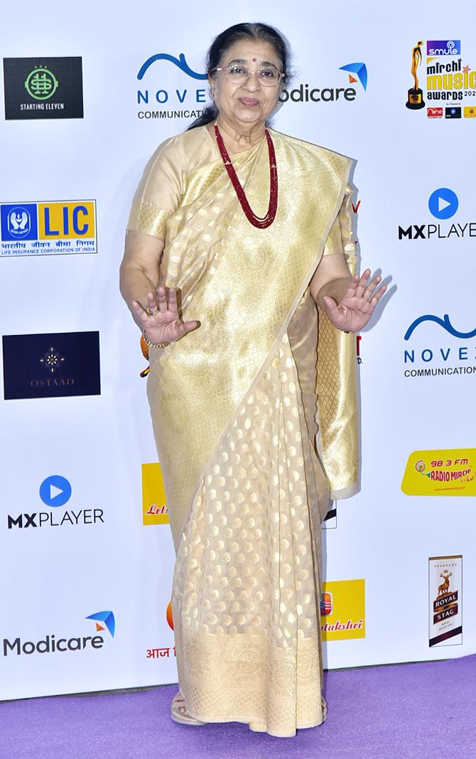 Usha Mangeshkar was also snapped at the award function hosted in the city.