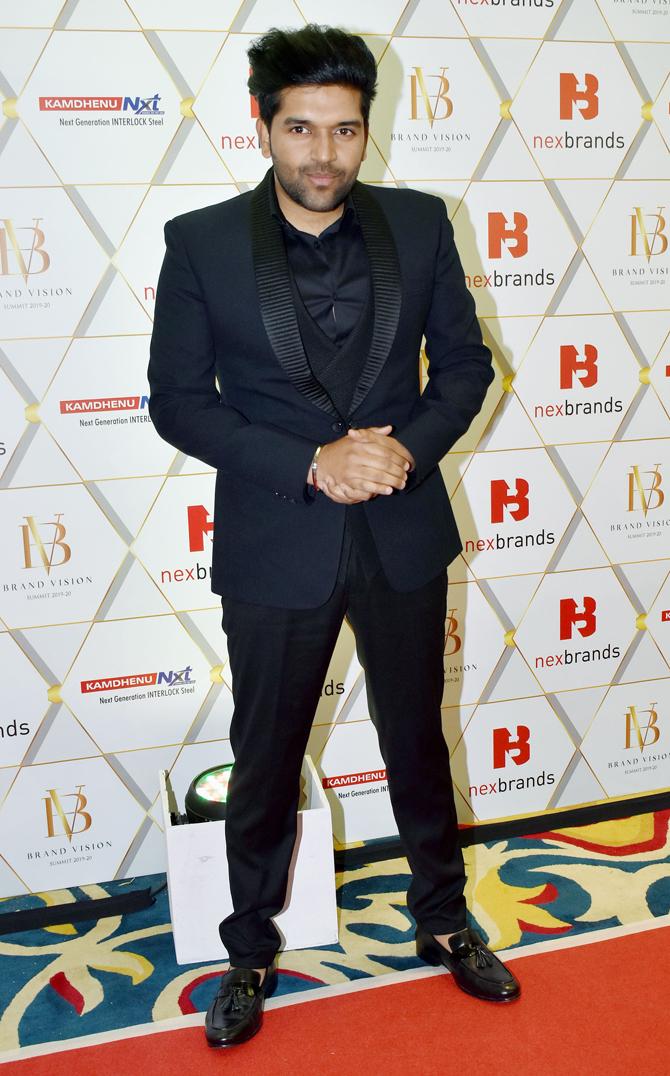 Raftaar showed off his uber-cool side in a black suit as he walked the red carpet event hosted in the city.