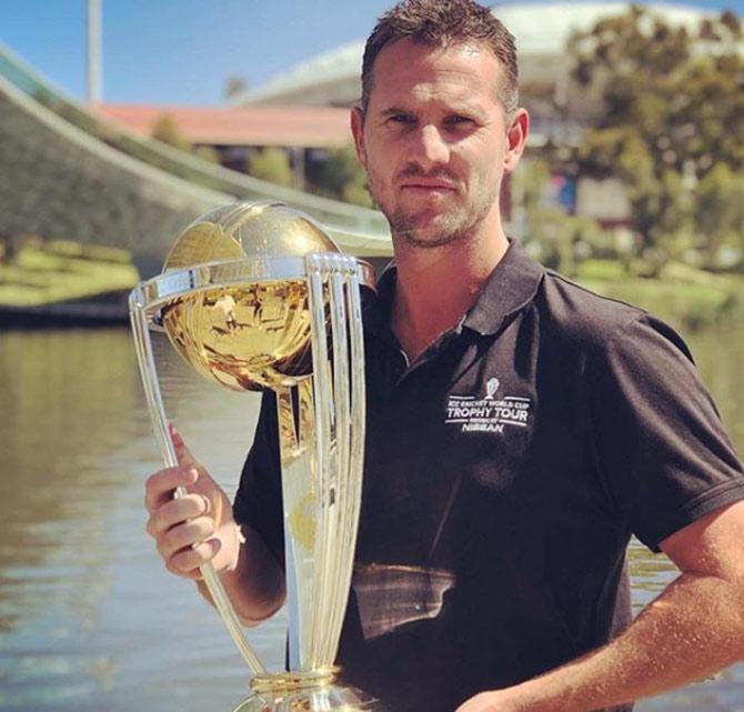 Due to a chronic injury, Shaun Tait announced his retirement from all cricket in March 2017.