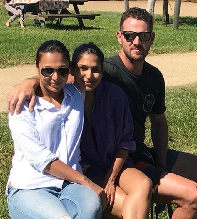Shaun Tait's wife Mashoom Singha is a swimsuit model and a wine entrepreneur.