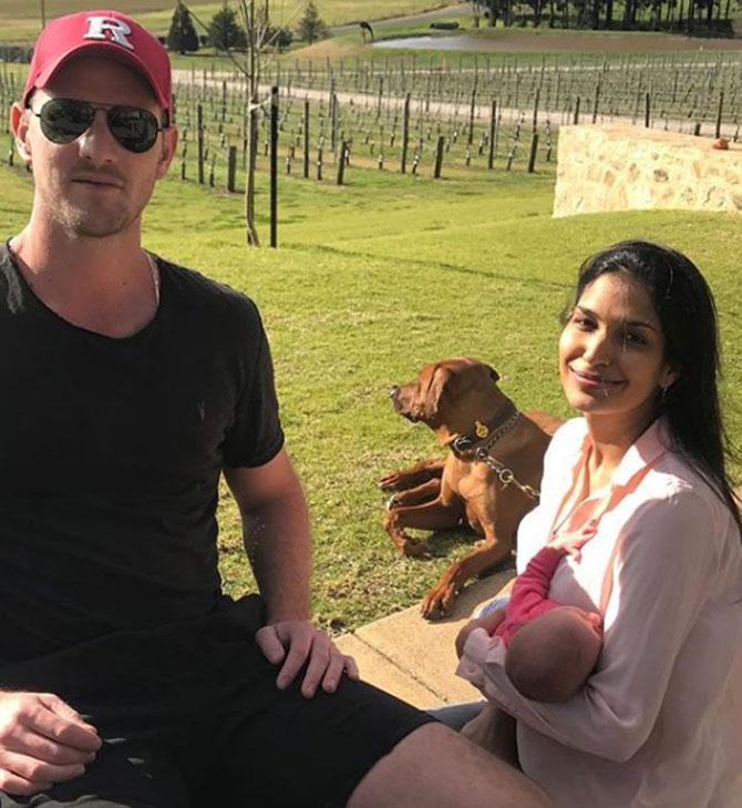 Shaun Tait is married to Indian model Mashoom Singha. After meeting during the IPL 2010, they dated for 4 years, before tying the knot on June 12, 2014.