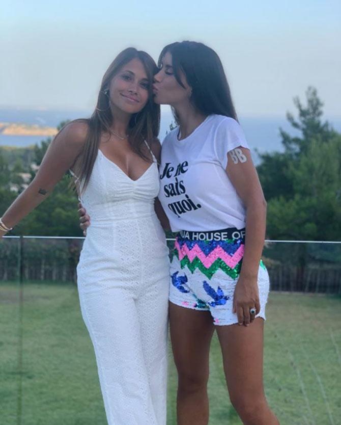 Antonella Roccuzzo and Daniella Semaan do not shy away from showing their love and admiration for each other.