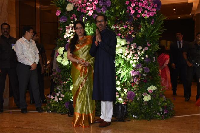 Maharashtra Chief Minister an Shiv Sena chief Uddhav Thackeray arrived with his wife Rashmi Thackeray. Uddhav and Rashmi, who recently celebrated their 31st wedding anniversary were all decked up in their traditional outfits for the grand reception
