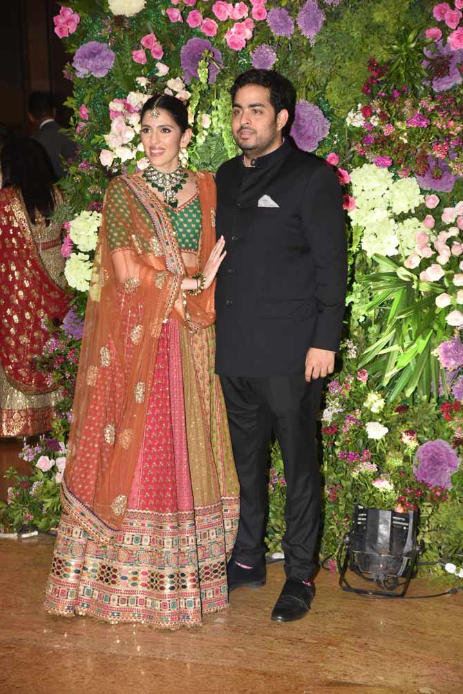 Shloka Mehta and Akash Ambani too attended Armaan Jain and Anissa Malhotra's reception ceremony.
