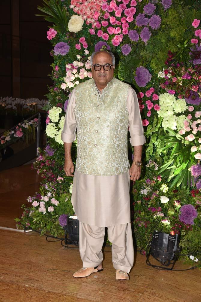 Boney Kapoor was also one of the Kapoors to attend the reception.
