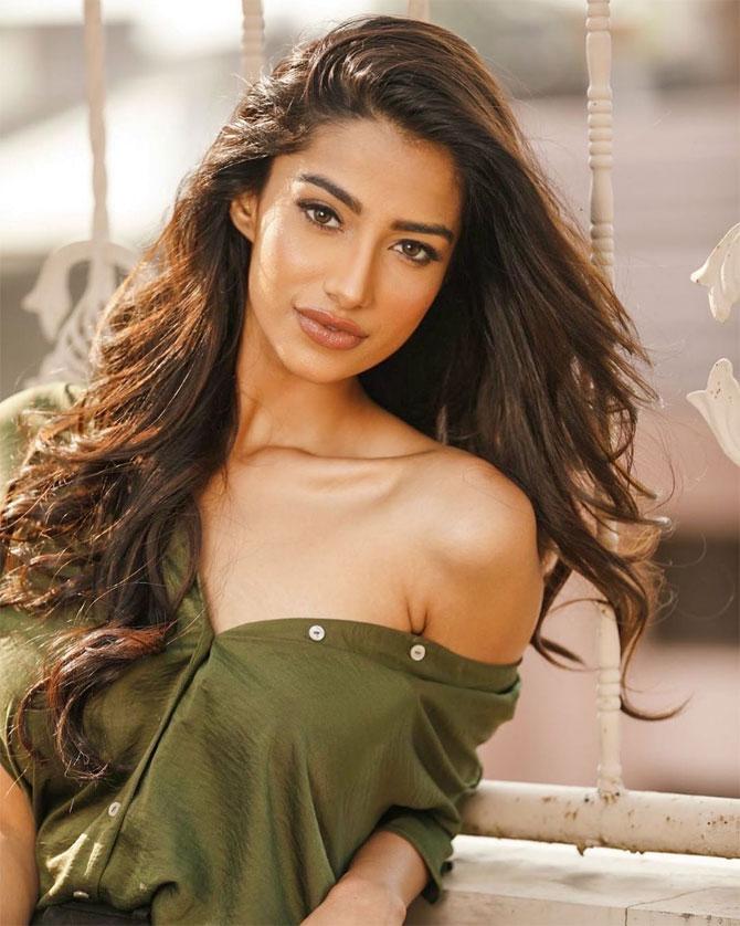 Meenakshi Choudhary hails from Panchkula in Haryana. She was pursuing bachelors' degree in dental surgery from National Dental College and Hospital in Punjab when she participated in the 2018 Femina Miss India. 
