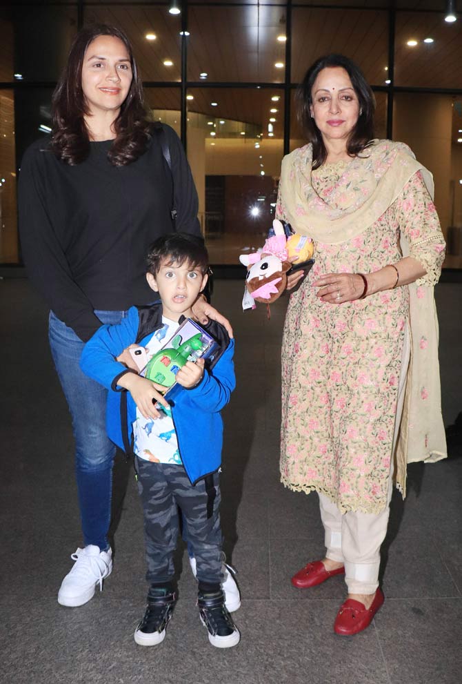 Mother-daughter duo Hema Malini and Ahana Deol were also clicked together, after a long time, at Mumbai Airport. Ahana Deol's son Darien Vohra was also snapped!