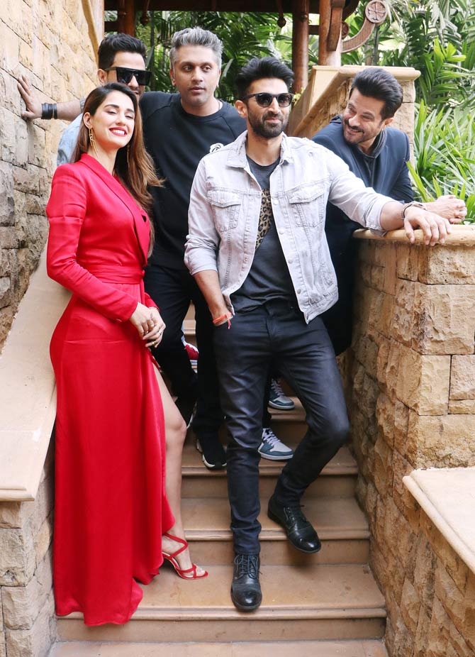 Speaking about Malang, there are many talking points of the thriller is the new-age onscreen pairing and chemistry between Aditya Roy Kapur and Disha Patani, the characters being essayed by Anil Kapoor and Kunal Kemmu accentuate the element of thrill in the storyline.