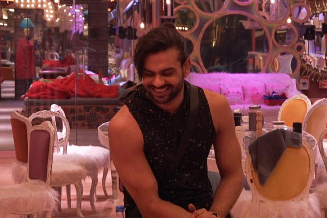 Later, Bigg Boss announced that Vishal Aditya Singh had received the least votes and thus had to leave the house. The television star who made his entry as a wild card contestant was remembered for his constant fights with ex-girlfriend Madhurima Tuli. Madhurima hitting Vishal with a slipper and then with a frying pan, and even slapping him had created a lot of stir on social media.