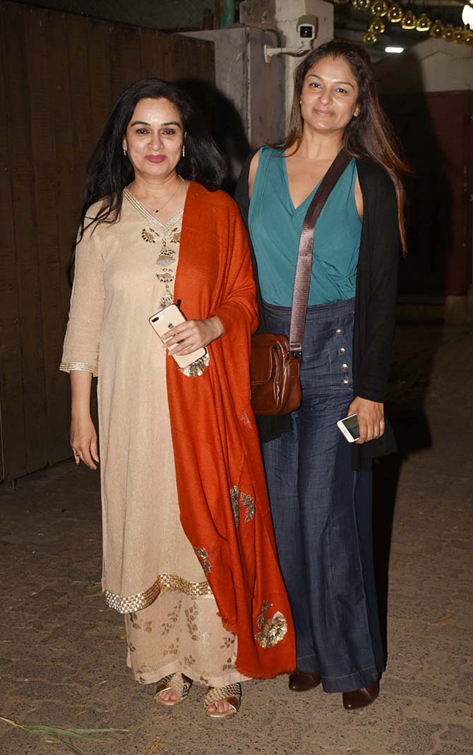 On the work front, she was last seen in Ashutosh Gowariker's period drama, Panipat. She shared screen space with Sanjay Dutt, Arjun Kapoor, and Kriti Sanon in the film which released in December last year.
(In picture: Padmini with her younger sister and actress Tejaswini Kolhapure at the screening)