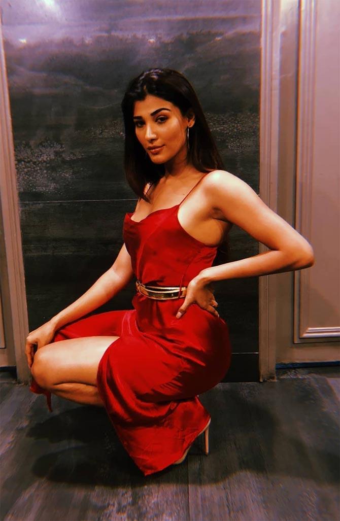 Red Alert Nehal Chudasama Rocks The Colour Ahead Of Valentine S Day